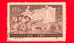 CINA - 1952 - Riforma Agraria - Peasants And Tractor (Original) - 400 - Unused Stamps
