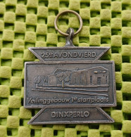 Medaille -  25 E. Avondvierdaagse Dinxperlo - Veilinggebouw 1e. Startplaats-  Original Foto  !!  Medallion  Dutch - Altri & Non Classificati