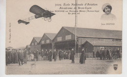 CPA Ecole Nationale D'Aviation - Aérodrome De Bron-Lyon - Jane Herveu Sur Monoplan Blériot (moteur Gyp) En Plein Vol - Bron