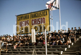 2 SLIDES SET 1977 IGREJA EVANGÉLICA ESTADIO BELENESES ORIGINAL AMATEUR 35mm DIAPOSITIVE SLIDE Not PHOTO No FOTO NB3901 - Diapositives