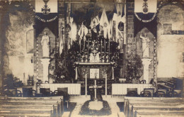 Sarthe, Brulon, Interieur De L Eglise, Souvenir De Guerre, Hommage, Commemoration, Drapeaux - Brulon