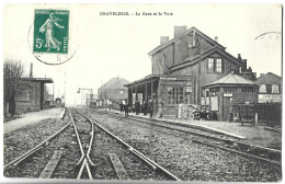 GRAVELINES - La Gare Et La Voie - Gravelines