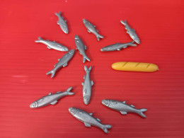 Antiguo Lote De Accesorios Peces Comida Playmobil Geobra Famobil Años 70 - 80 - Playmobil