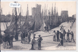 LA ROCHELLE- LE PORT ET LES QUAIS - La Rochelle