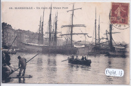 MARSEILLE- UN COIN DU VIEUX PORT - Oude Haven (Vieux Port), Saint Victor, De Panier