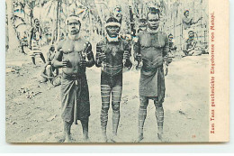 Papouasie-Nouvelle Guinée - Zum Tanz Geschmückte Eingeborene Von Matupi - Papua-Neuguinea