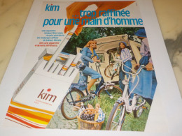 ANCIENNE PUBLICITE  TROP RAFFINEE POUR UN HOMME CIGARETTE KIM  1975 - Otros & Sin Clasificación