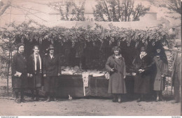 CARTE PHOTO STAND DE COMMERCE MERCERIE - To Identify