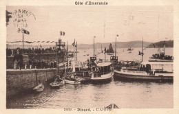 FRANCE - Côte D'Emeraude - Dinard - L'arrivée - Vue Générale Sur Le Quai - Des Bateaux - Animé - Carte Postale Ancienne - Dinard