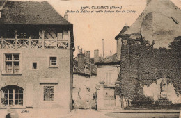 FRANCE - Clamecy (Nièvre) - Vue Sur La Statue De Bladuc Et Vieille Maison Rue De Collège - Carte Postale Ancienne - Clamecy