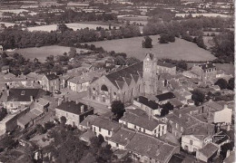 LEGE                 L église       Vue Aérienne - Legé