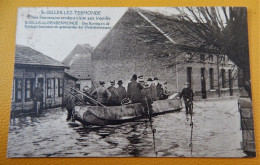 SINT GILLIS Bij DENDERMONDE  -  De Koning En De Koningin Bezoeken De Geteisterden  Der Overstromingen - Dendermonde