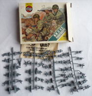 RARE BOITE Blanche 3è Modèle AIRFIX WWII PARACHUTISTES U.S. COMPLETE ET GRAPPEE No Atlantic Esci. - Militares