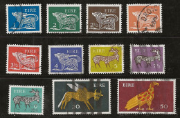 Irlande 1971-1974 N° Y&T : 11 Valeurs Série 253 à 266 (fil.E) Obl. - Gebruikt