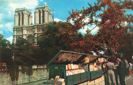 FRANCE - Paris - Les Bouquinistes Et Notre Dame - Couleurs De Paris  - Carte Postale - Otros Monumentos