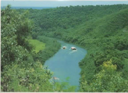 WAILLUA RIVER, HAWAII S ONLY NAVIGABLE REIVER, ON THE ISLAND OF KAUAI, IS SET IN LUSH GREENERY, TOUR  BOATS  REF 14564 - Island