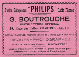 Chartres - Place Des Halles - Postes Récepteurs - G. Boutrouche - Publicités