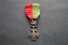 Médaille Ordre 1877 Sauveteurs Du Nord  Attribuée - Frankrijk