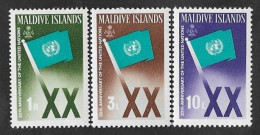 SD)MALDIVES  20TH ANNIVERSARY OF THE UNITED NATIONS, 3 MINT STAMPS - Maldivas (1965-...)