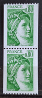 France 1977 N°1980 + N°1980a  **TB Cote 5€60 - Roulettes