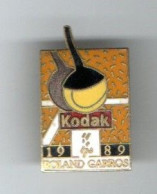 PIN'S KODAK 1989 ROLAND GARROS - Fotografía