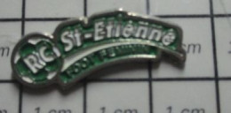 615E Pin's Pins / Beau Et Rare / SPORTS / FOOT FEMININ RC ST ETIENNE - Football