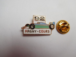 Beau Pin's En EGF , Auto F1 , Formule 3 , Nevers Magny Cours , Signé Logo Motiv - F1