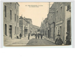 LES HERBIERS La Grande Rue Postes Et Télégraphes - Les Herbiers