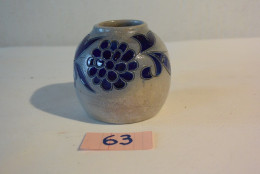 C63 Ancien Pot En Grès Bleu Signé Jacques ? - Art Nouveau / Art Deco
