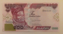 NIGERIA 200 Naira UNC- New Eddition - Nigeria