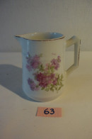 C63 Ancienne Cruche Pot Au Lait Décor De Roses Fleurs - Sonstige & Ohne Zuordnung