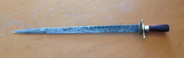 M17XX. Baïonnette- Hirschfanger. Bayonet-sword, Germany (T272) - Armes Blanches