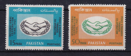 Pakistan: 1965   I. C. Y.     MH - Pakistan