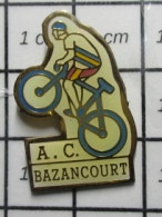 1819  Pin's Pins / Beau Et Rare / SPORTS / CYCLISME VELO-CLUB AC BazaNCOURT - Cyclisme