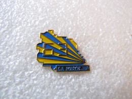 PIN'S    LA POSTE  63 - Postwesen