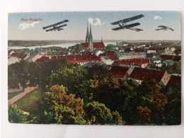 Neuruppin, Stadtansicht, Doppeldecker, Flugzeuge über Stadt,, 1910 - Neuruppin