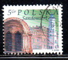 POLONIA POLAND POLSKA 2004 CITY TOWN HALL CHURCH ARCHWAY SANDOMIERZ 5g USATO USED OBLITERE' - Used Stamps