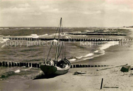 72703393 Graal-Mueritz Ostseebad Fischerboot Strand Seeheilbad Graal-Mueritz - Graal-Müritz