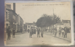 25 - Saint-Philbert-de-Grand-Lieu (L.-Inf.) - Place De L'église, Côté Sud - Saint-Philbert-de-Grand-Lieu