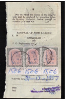 PAKISTAN USED REVENUE STAMPS ARMS LICENCE FEE ON PAGE - Pakistán