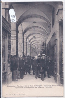 CHAMBERY- PORTIQUES DE LA RUE DE BOIGNE- ETUDIANTS DE L ECOLE SUPERIEURE DE COMMERCE DE MOSCOU- JUIN 1902 - Chambery