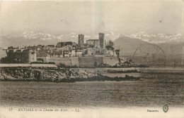 06  ANTIBES  ET LA CHAINE DES ALPES  LL - Antibes - Les Remparts