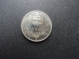 SLOVAQUIE : 5 KORUNA   1995    KM 14      SUP - Slowakije