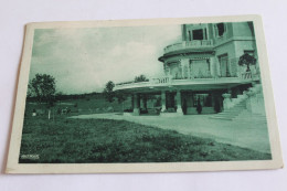 Vittel - Terrasse De L'hotel De L'ermitage Et Son Golf Club - Vittel