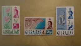 1960 MNH D33 - Gibraltar