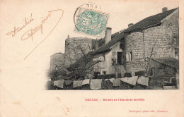 FRANCE - Decize - Ruines De L'Enceinte Fortifiée - Linges étendus - Dos Non Divisé - Carte Postale Ancienne - Decize