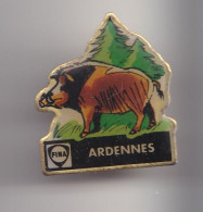 Pin's Fina Ardennes Sanglier Réf 8073 - Kraftstoffe