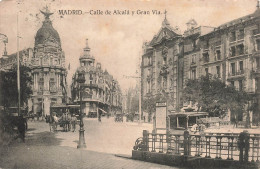 ESPAGNE - Madrid - Calle De Alcalà Y Gran Via - Animé - Ville - Banco - Voitures - Carte Postale Ancienne - Madrid