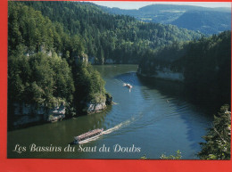 Bâteaux Dans Les Bassins Du SAUT DU DOUBS - Les Brenets