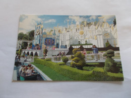 DISNEYLAND  ETATS UNIS USA  A WORLD OF LAUGHTER  BELLE VUE ANIMEES 3 TIMBRES PAS OBLITERER - Disneyland